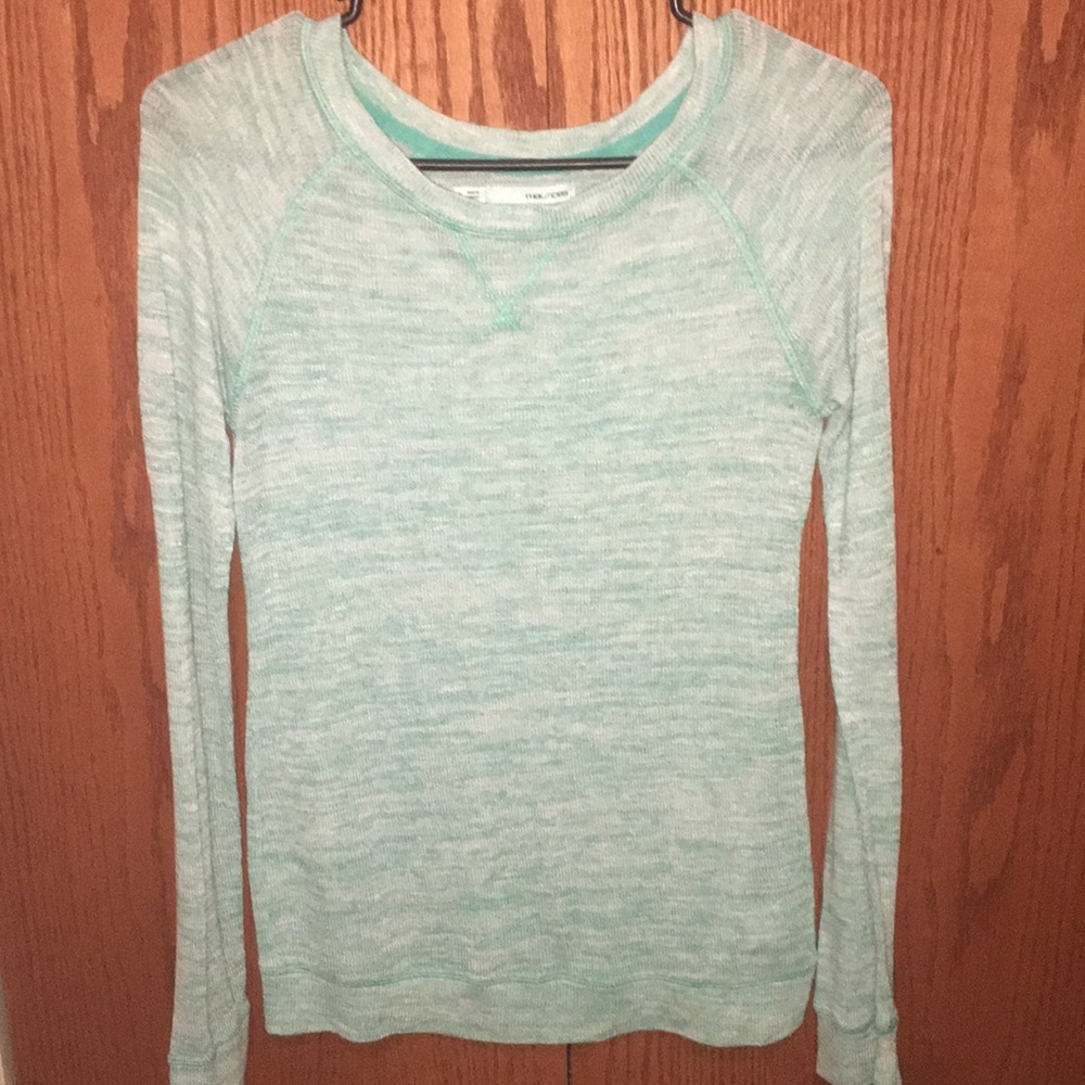 Maurice’s XS long sleeve shirt